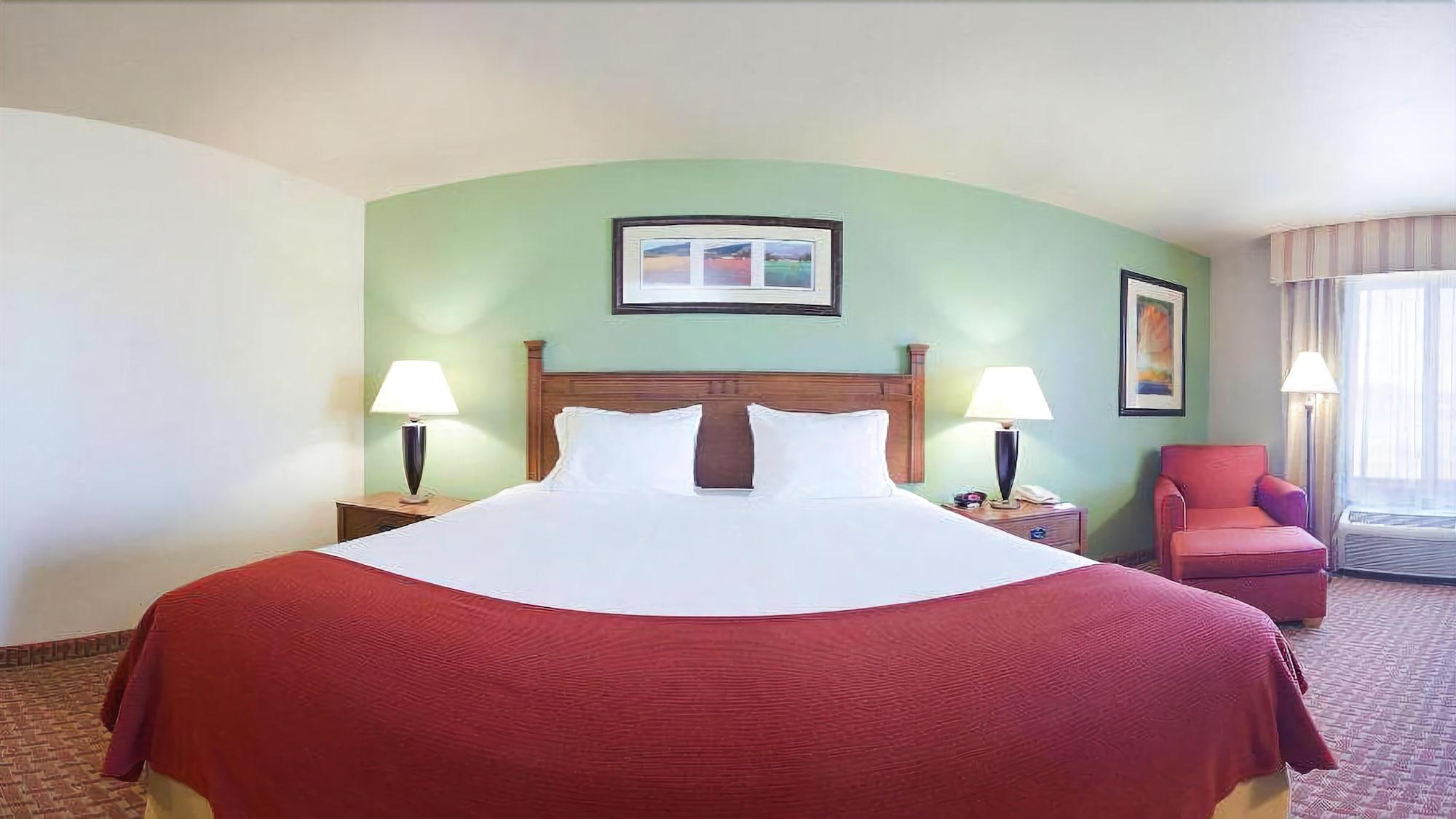 Baymont Inn & Suites By Wyndham Sturgis Exteriör bild