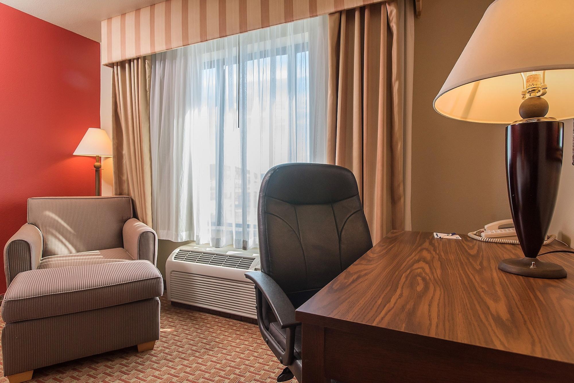 Baymont Inn & Suites By Wyndham Sturgis Exteriör bild