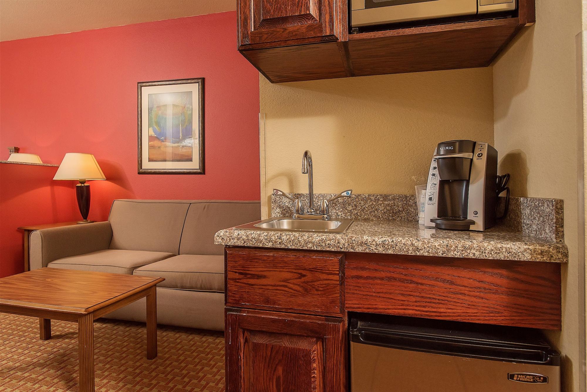 Baymont Inn & Suites By Wyndham Sturgis Exteriör bild