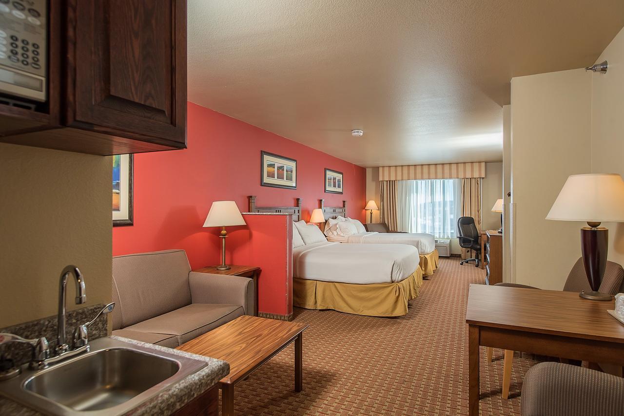 Baymont Inn & Suites By Wyndham Sturgis Exteriör bild