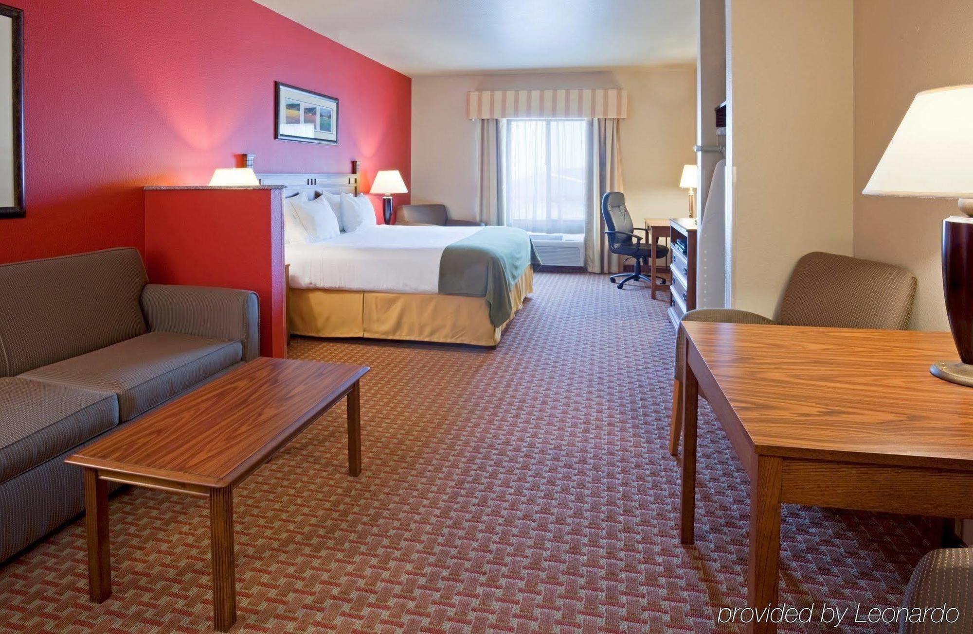 Baymont Inn & Suites By Wyndham Sturgis Exteriör bild